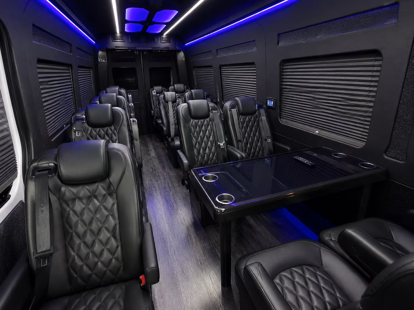 Long Beach Airport Shuttle & Transportation party bus exterior