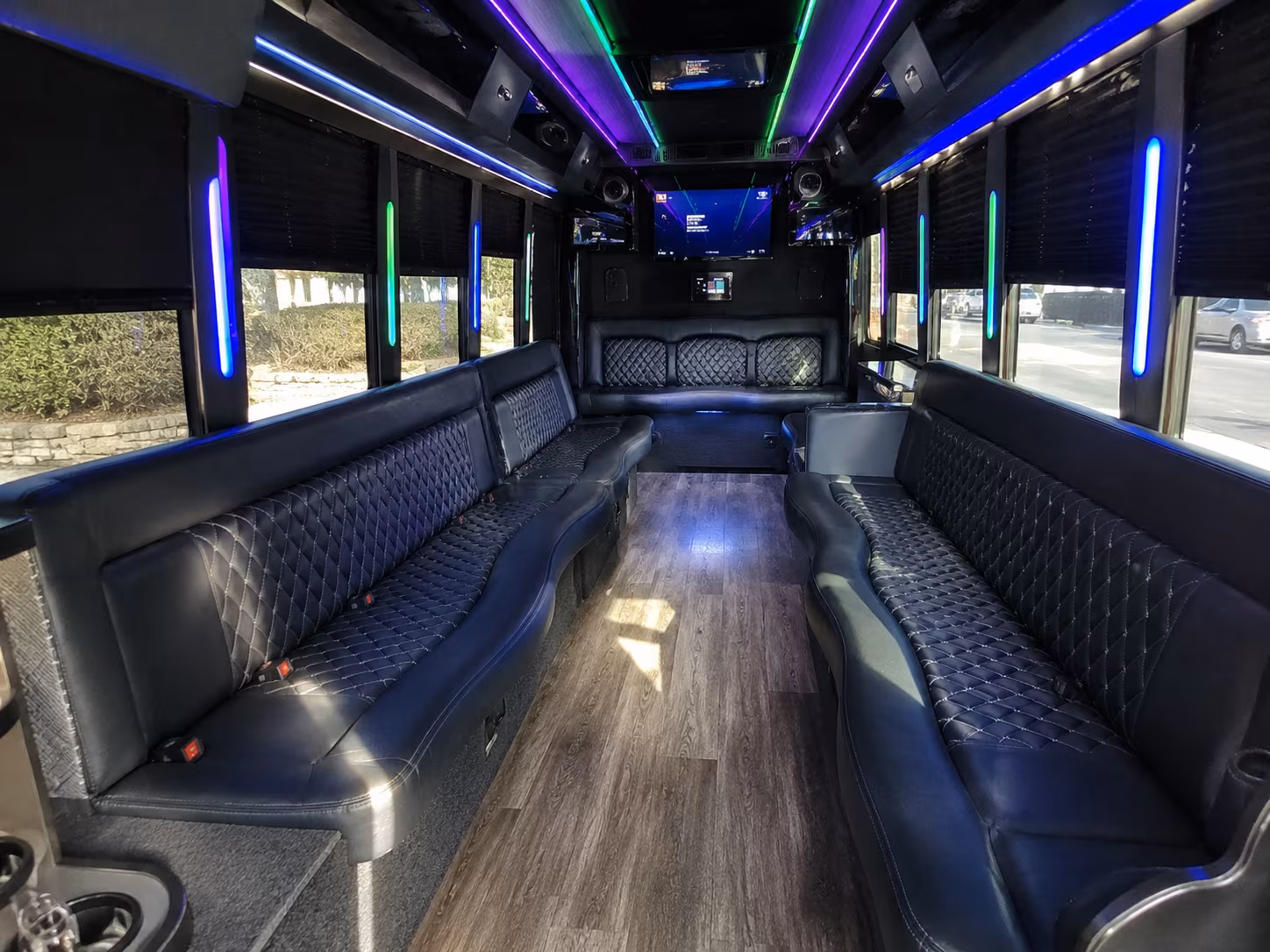 Long Beach Birthday, Sweet 16, & Quinceañera Transportation group transportation