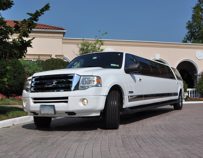 Long Beach 15 Passenger Limo