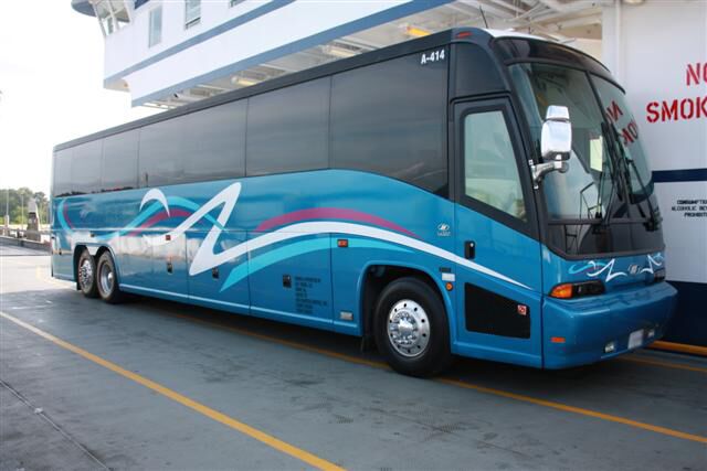 Long Beach 50 Passenger Charter Bus